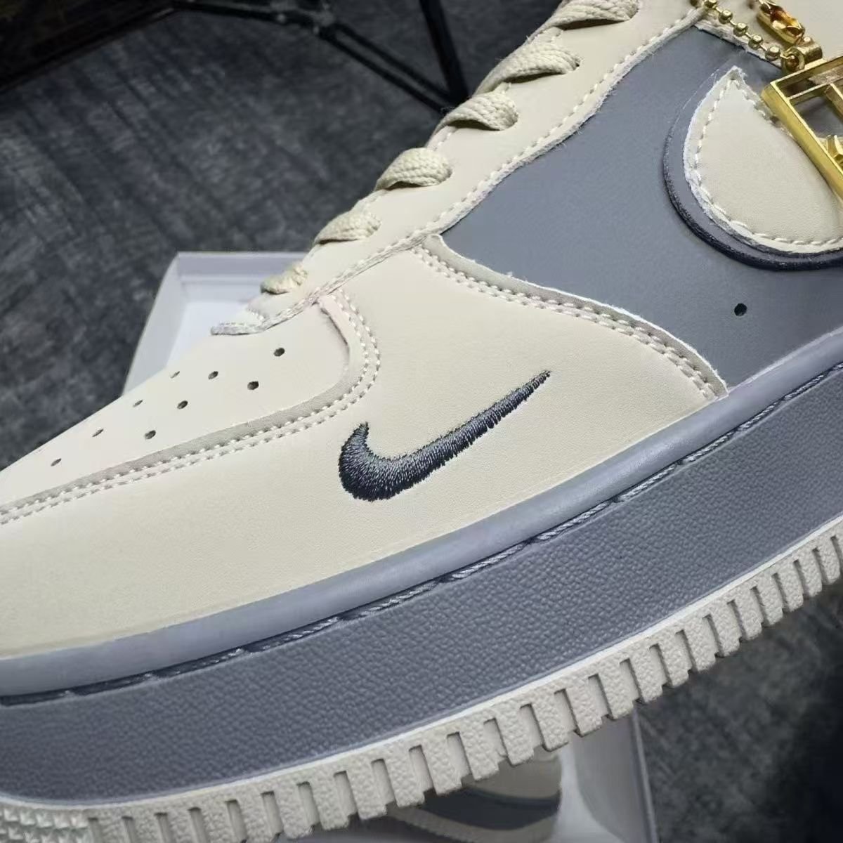 Weixin Image_20241122212641 NIKE AIR FORCE 1 - Image 3