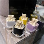 Net red pearl small bag 2025 spring and summer new Korean version of the versatile handbag crossbody bag chain fashion shoulder bag