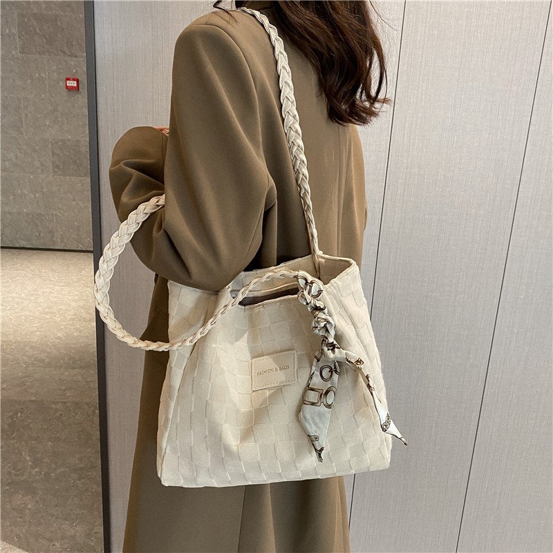 主图-3 New large-capacity bag women's casual foreign style canvas shoulder bag - Image 2