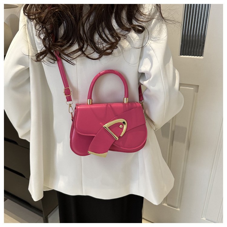 主图-4 Trendy niche design, versatile small square bag, women's bag.