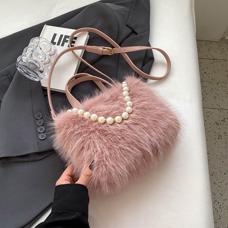 主图-8 Furry tote bag 2025 new fashion pearl fur small square bag autumn and winter texture ladies crossbody bag - Image 5