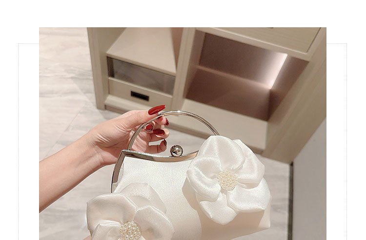 详情-1 Elegant White Floral Satin Evening Clutch Bag - Image 14