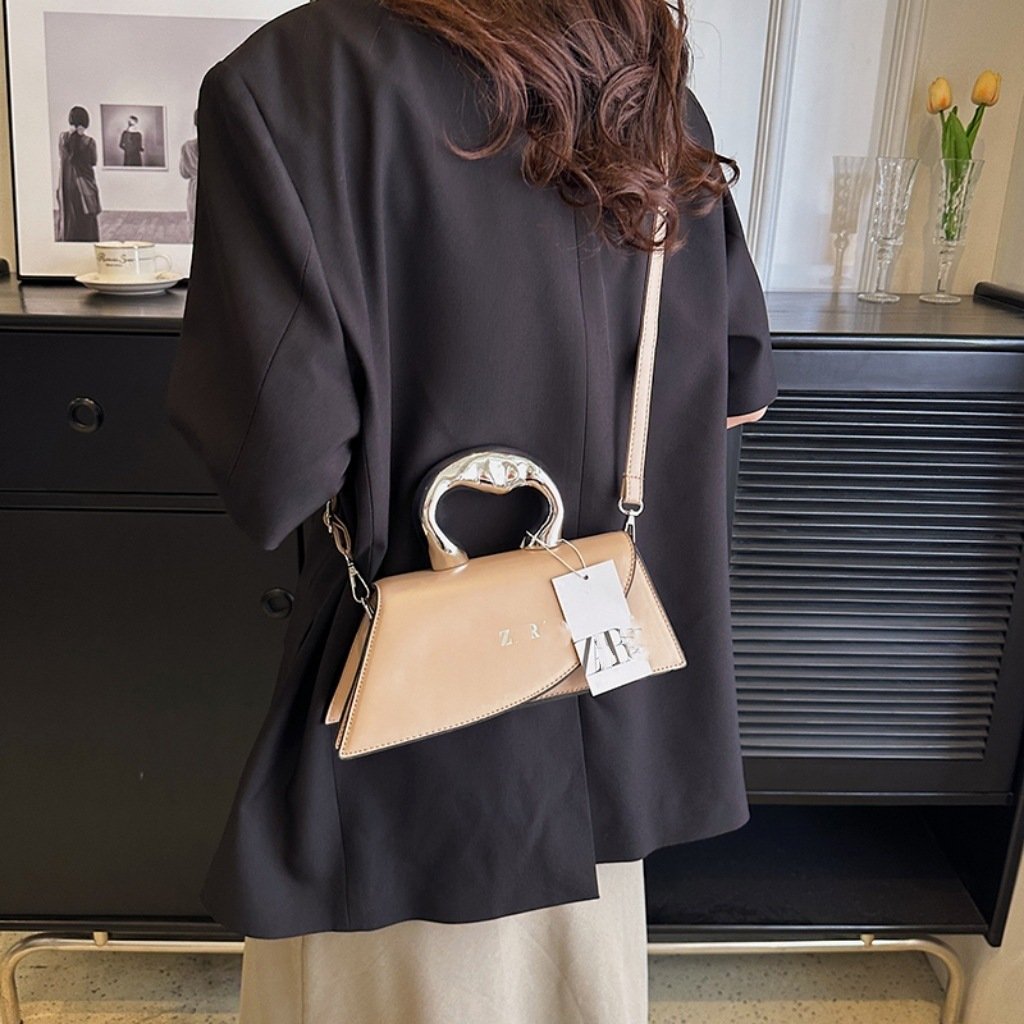 详情-18 ZARA Women's 2023 High-End Niche Design Small Square Crossbody Bag - Image 5