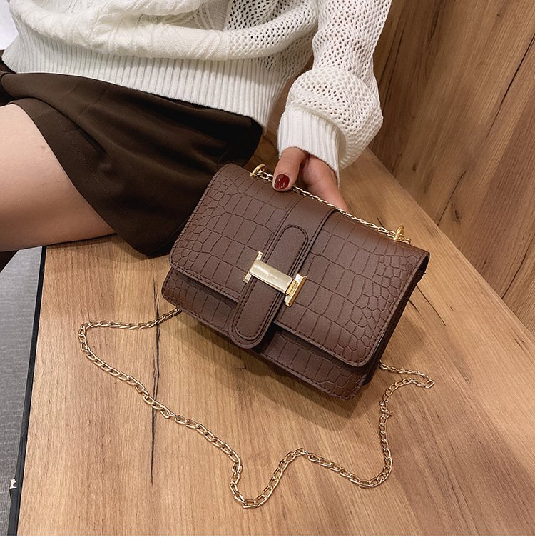详情-6 Stone Pattern Embossed Square Shoulder Bag Summer Minimalist Crossbody - Image 9