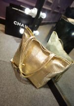 Crocodile Print Commuter Tote Bag